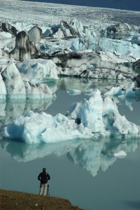 iceland-glacier-lakes-5-1511771-639x960